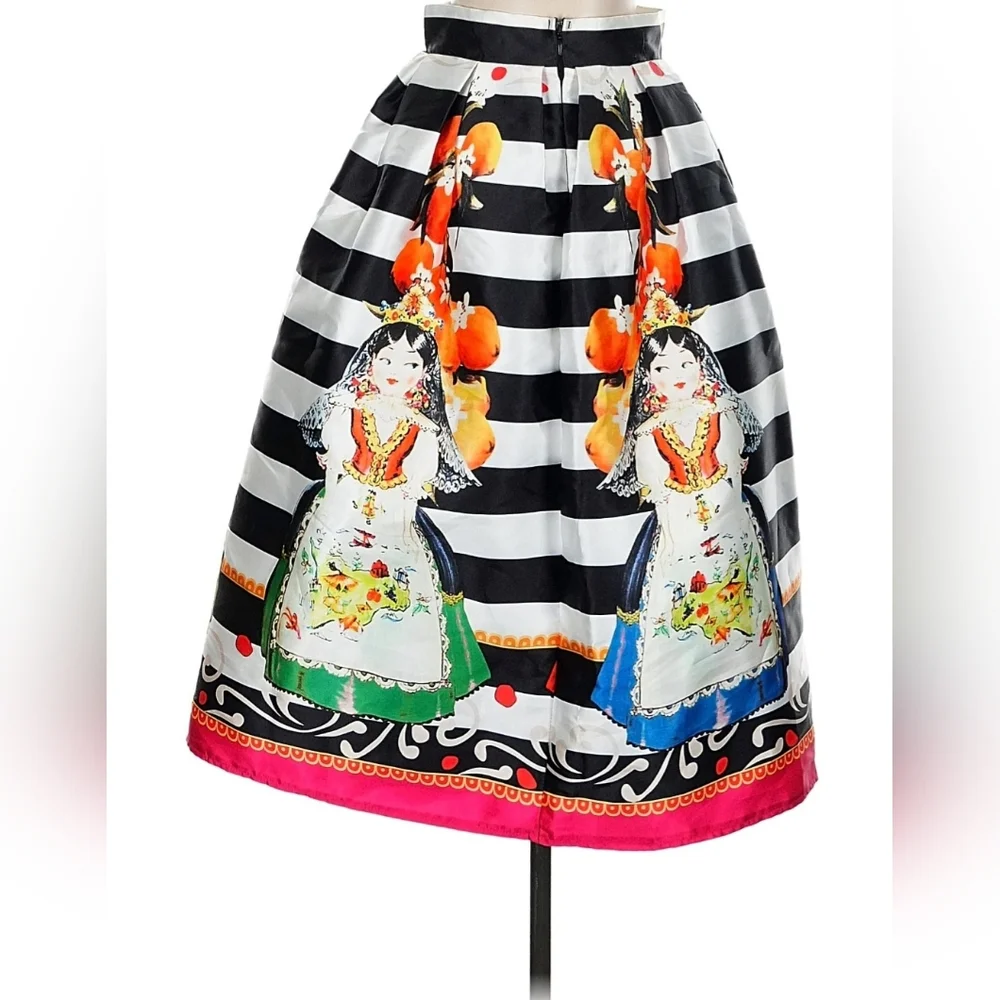 L'ATISTE Black and White Striped A-Line Skirt - Picture 1 of 3